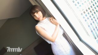 SIRO-3852 [First Shot] [Half-type Beautiful Girl] [Fair-skinned Beauty BODY] Half-faced Super Cute Professional Student. She Screams At The Uncle&quots Tech Who Is More Than Twice As Old. AV Application On The Net → AV Experience Shooting 1040